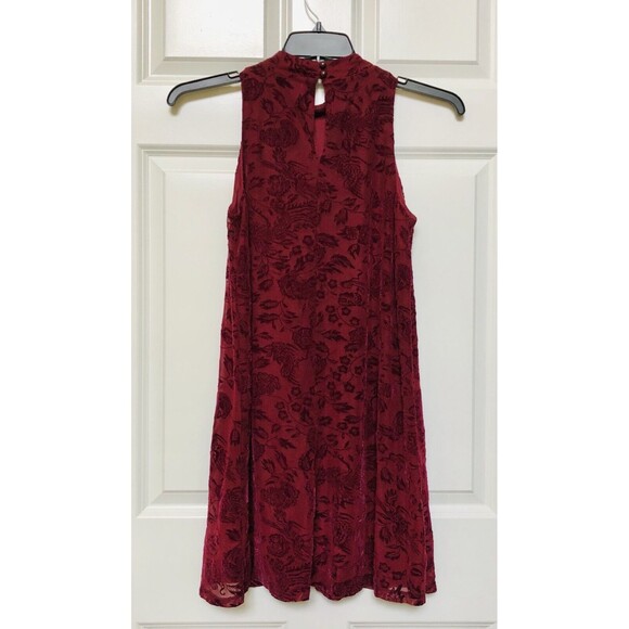 JUNIORS DRESS SPEECKLESS SIZE M SLEEVELESS BURGANDY VELVET FLORAL PARTY COCKTAL - Picture 4 of 9